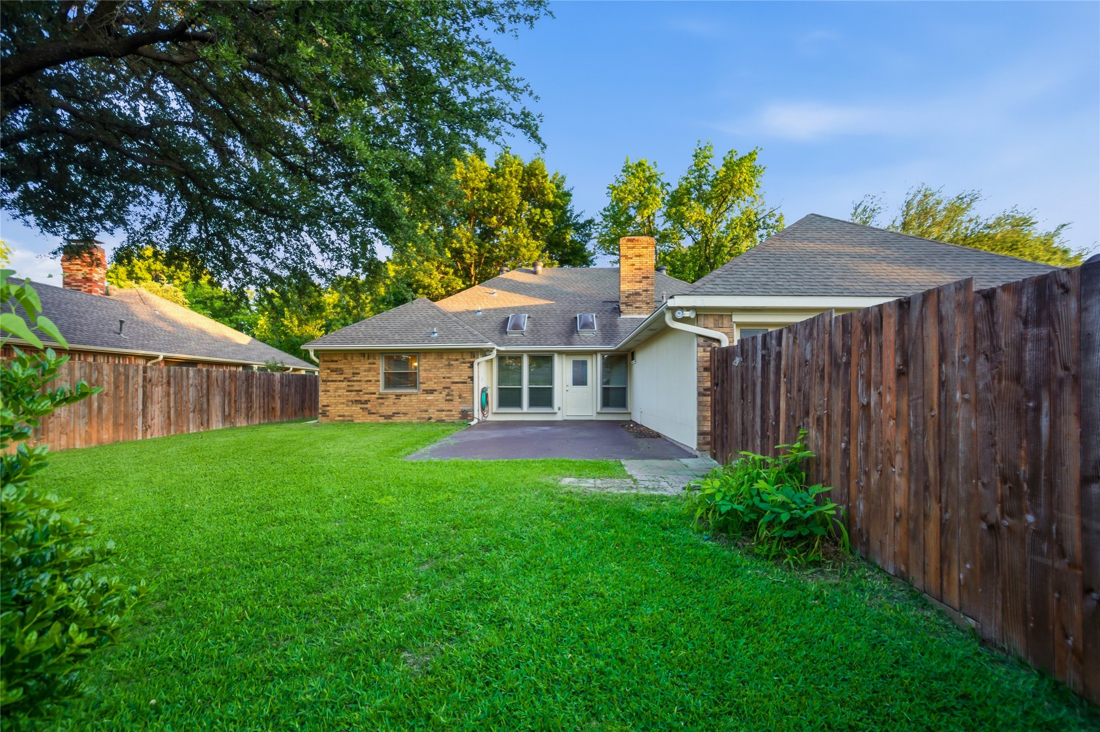 217 Willowcrest Drive Garland TX 75040