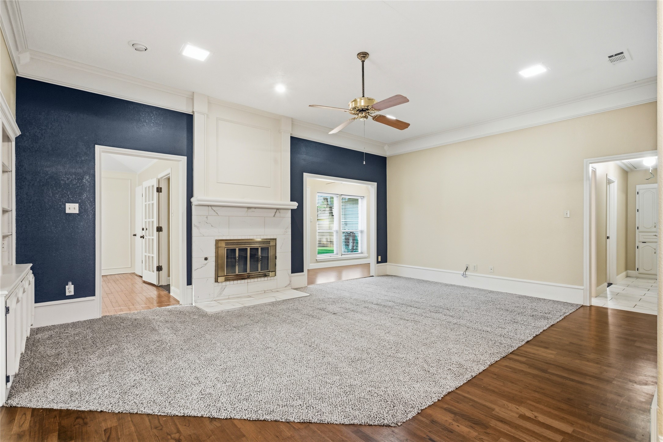 217 Willowcrest Drive Garland TX 75040