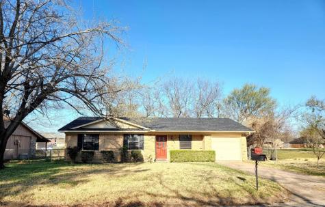 705 Lusk Street Bonham TX 75418