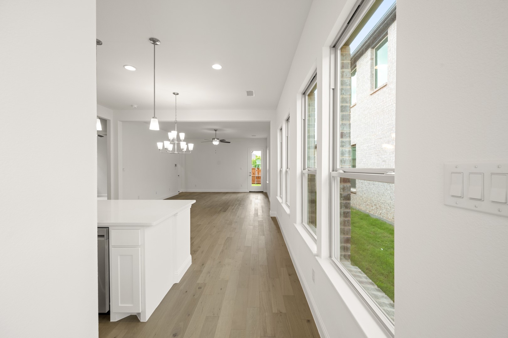 1540 Euclid Alley Corinth TX 76208