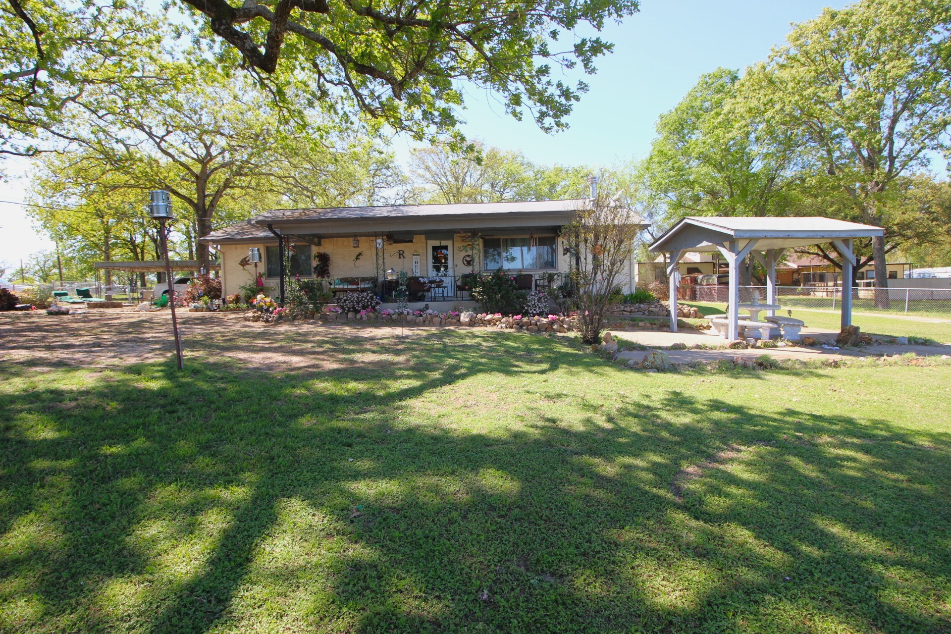 205 Mason Drive Seven Points TX 75143