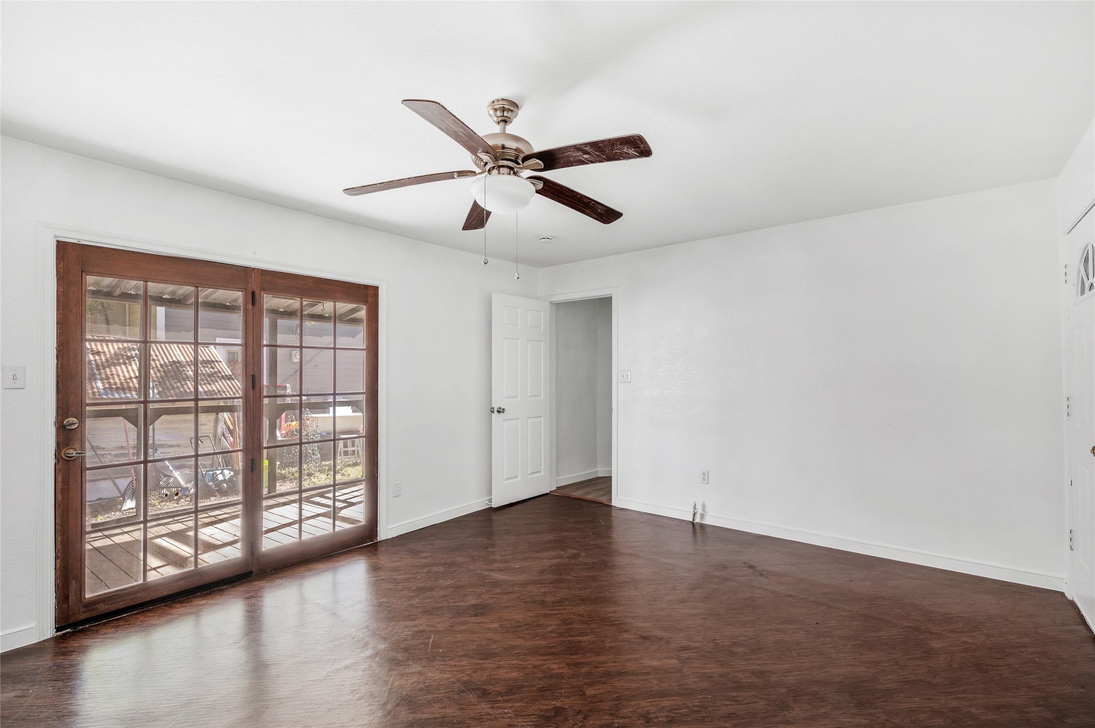 1417 E Chaffin Street Sherman TX 75090