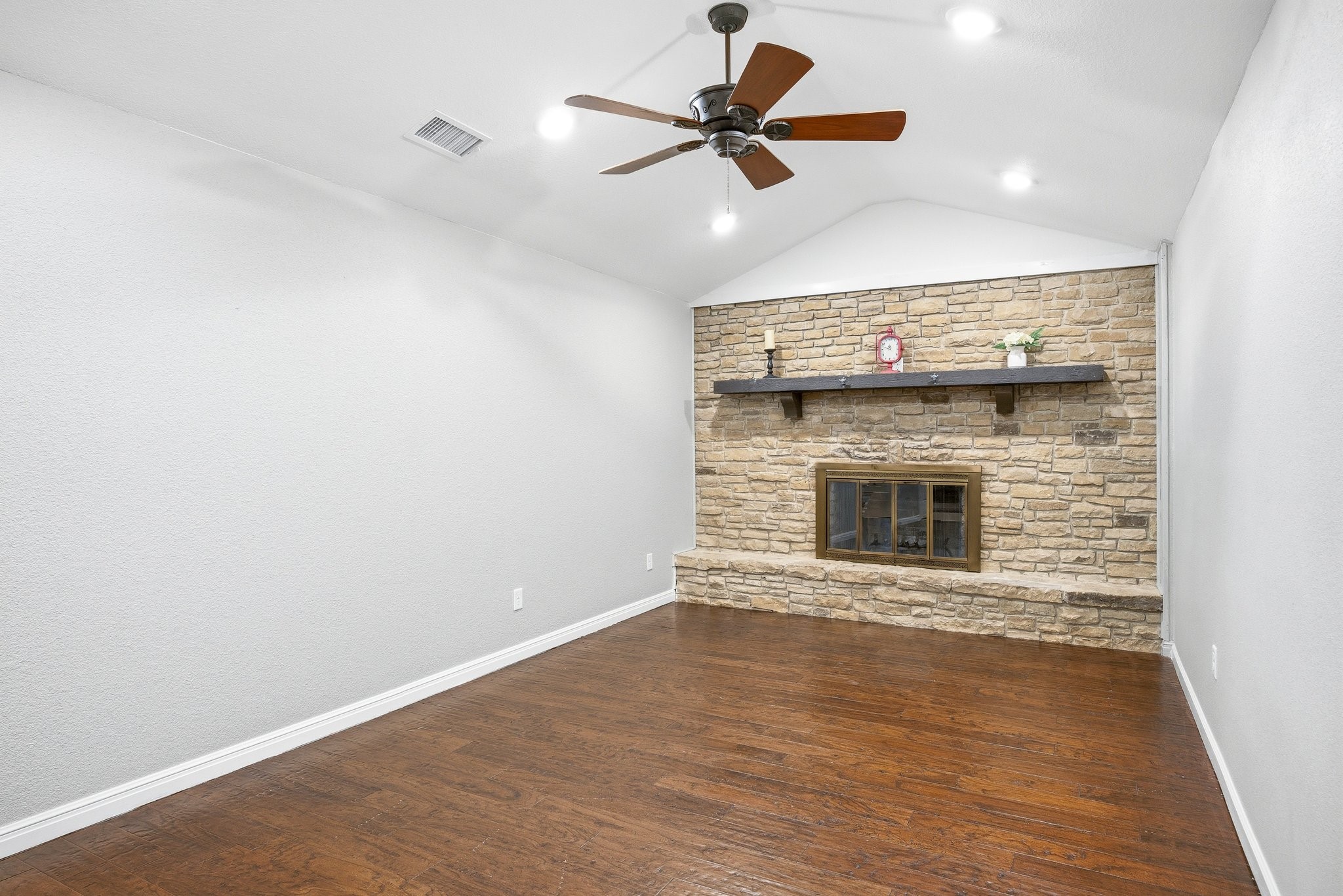 5600 Choctaw Drive Granbury TX 76049