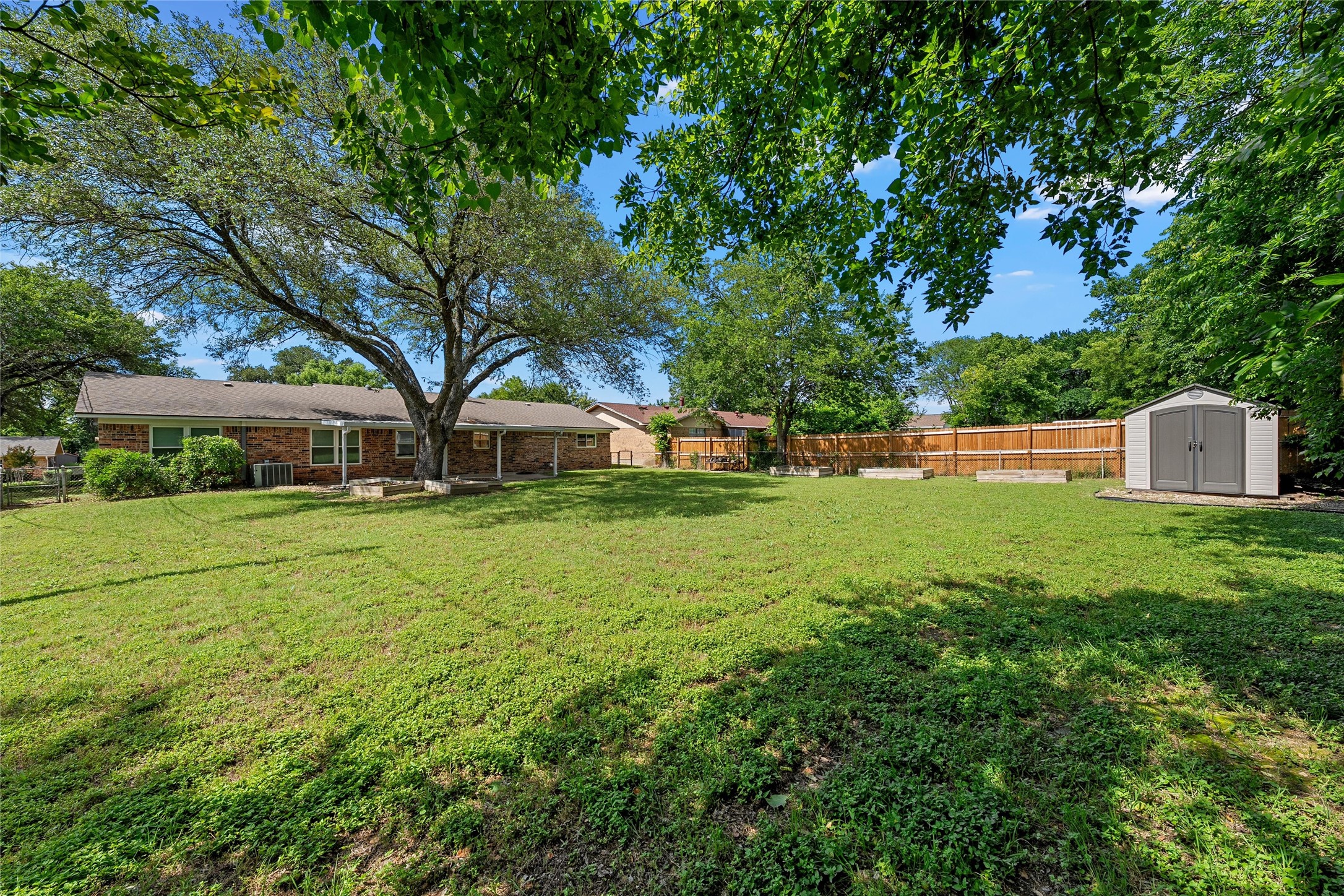 244 Alamosa Drive Hewitt TX 76643