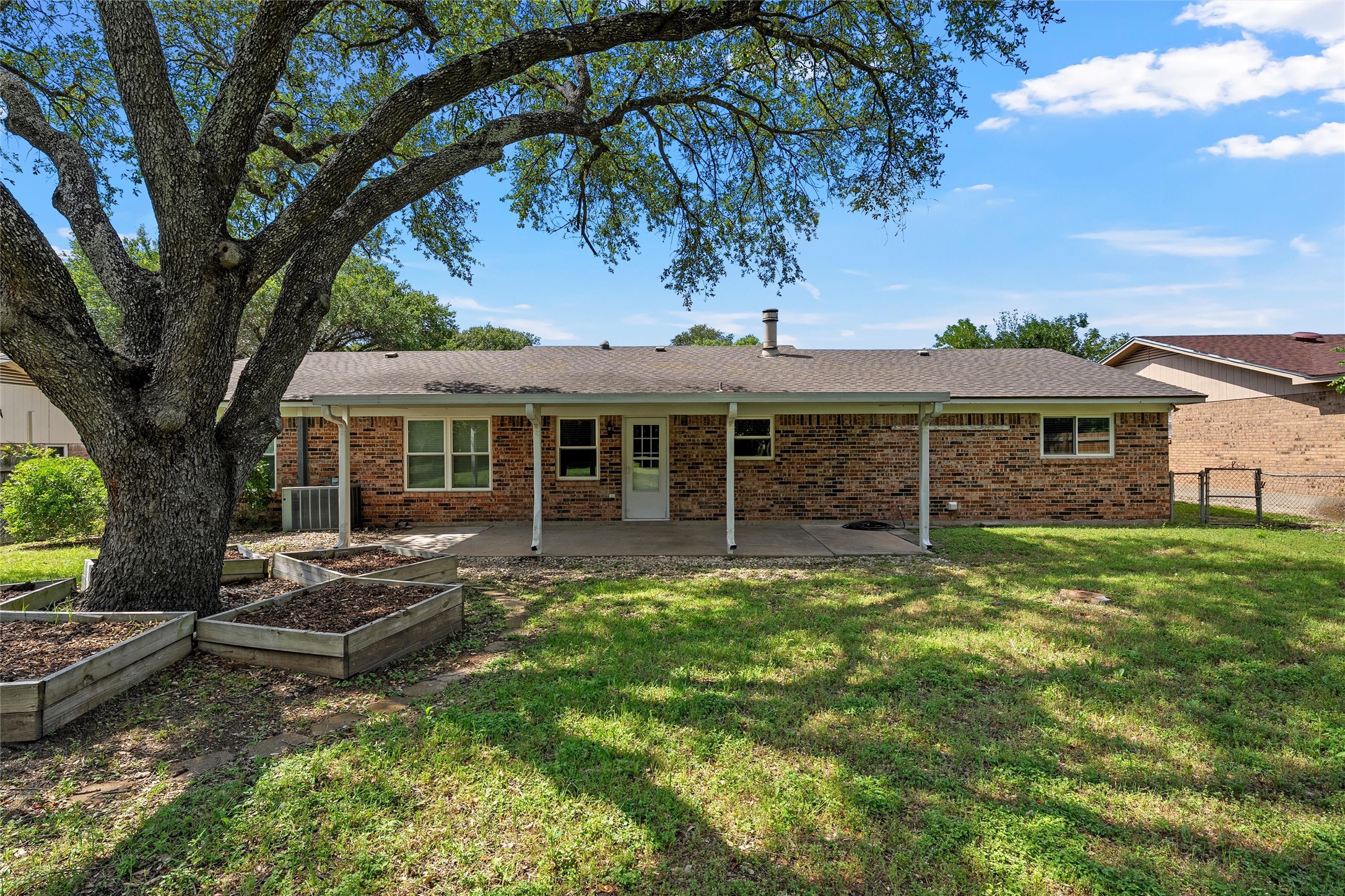 244 Alamosa Drive Hewitt TX 76643
