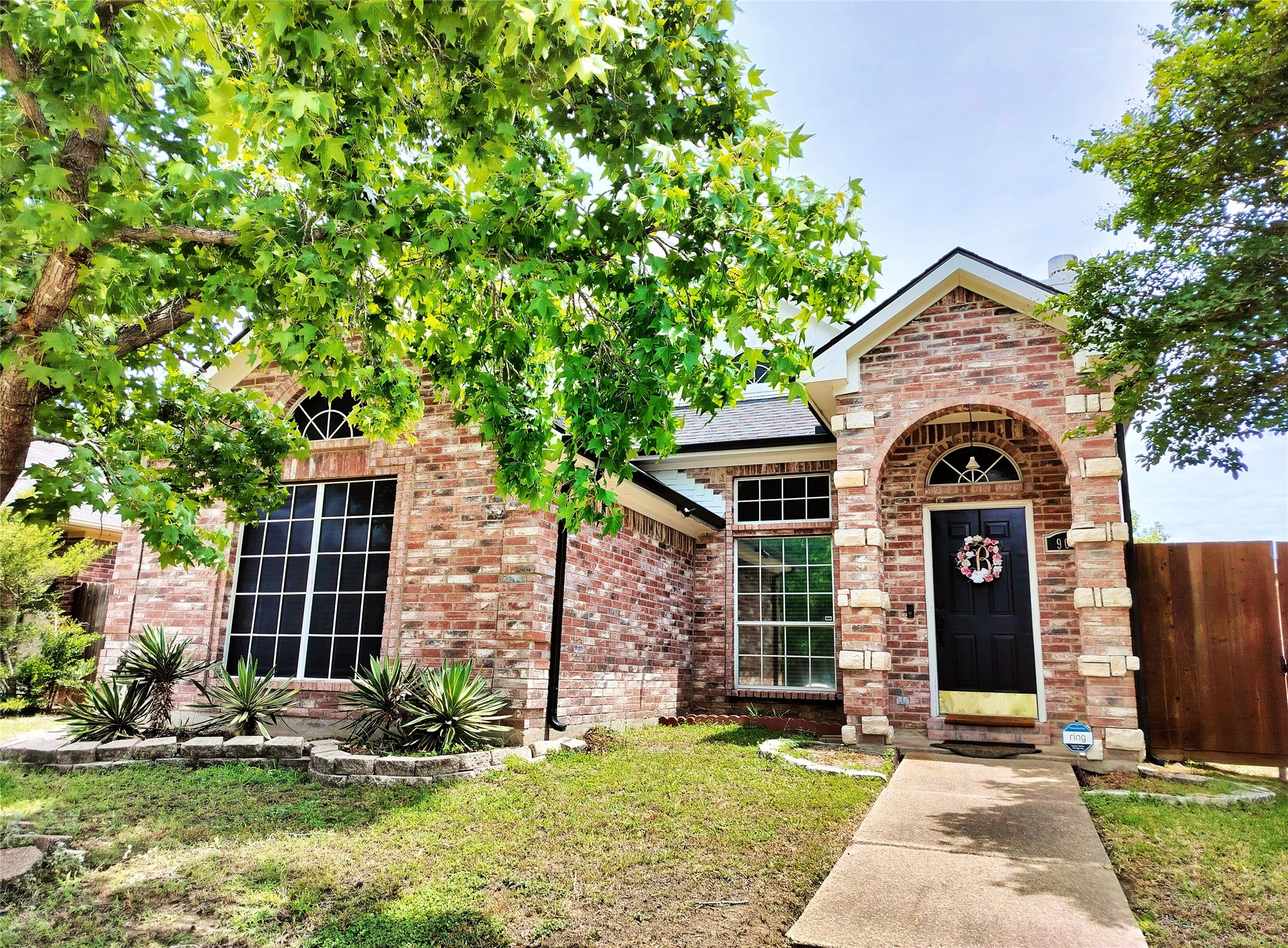 904 Remington Trail Mesquite TX 75181