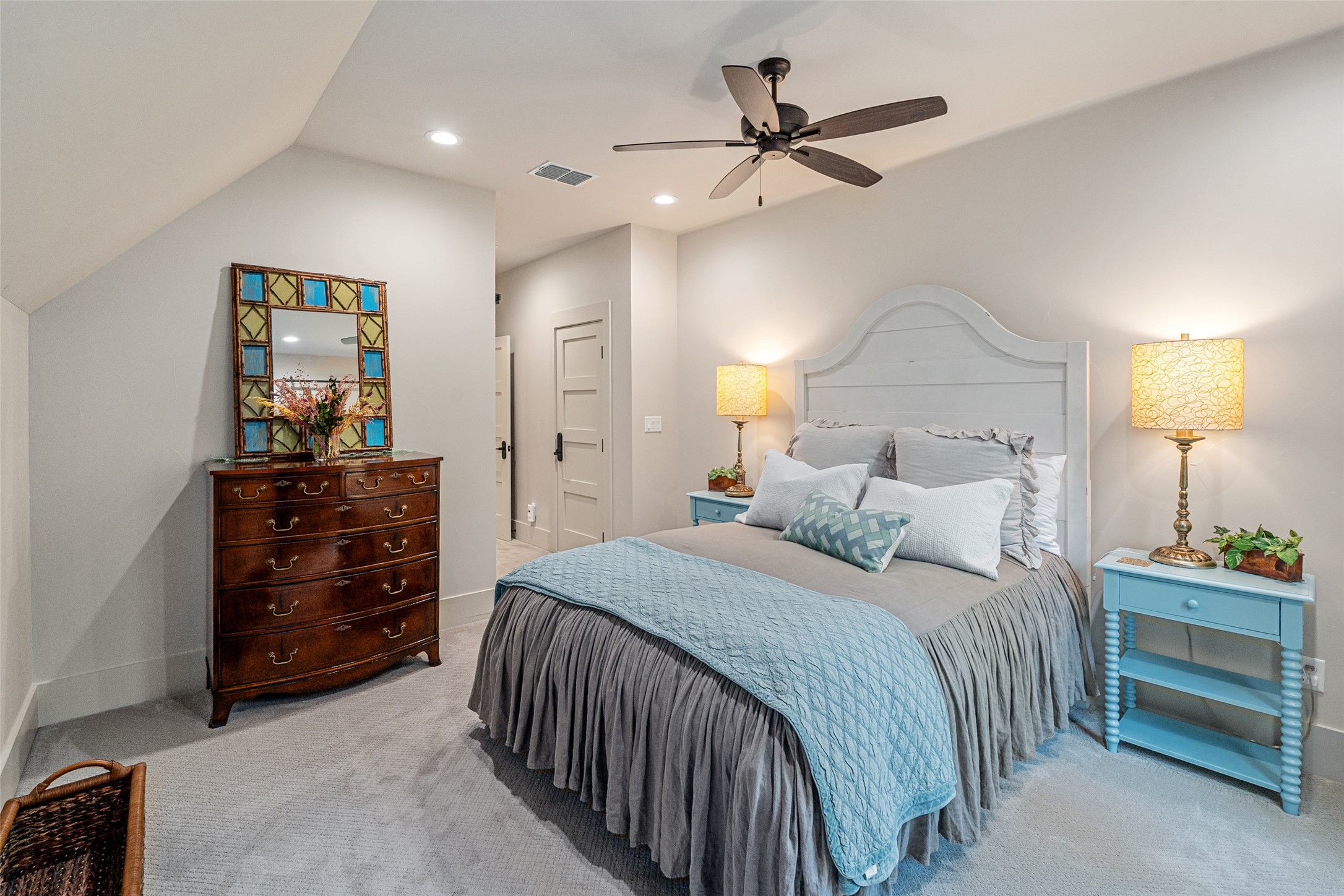 913 Private Road 6665 Mineola TX 75773