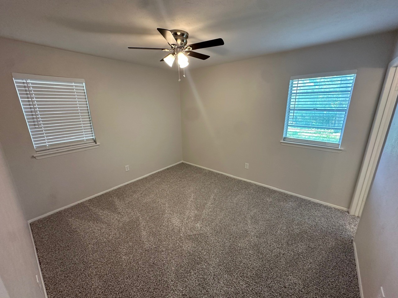 314 W Shaw Street Duncanville TX 75137