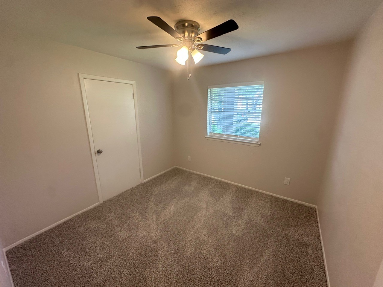 314 W Shaw Street Duncanville TX 75137
