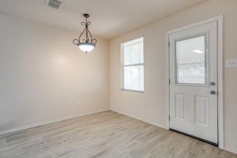 1313 Lauren Drive Burleson TX 76028