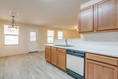 1313 Lauren Drive Burleson TX 76028