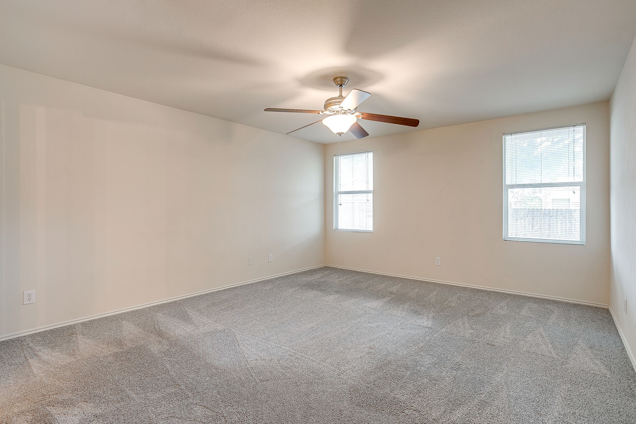 1313 Lauren Drive Burleson TX 76028