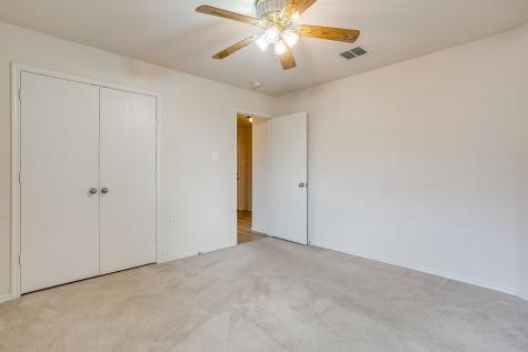 1313 Lauren Drive Burleson TX 76028