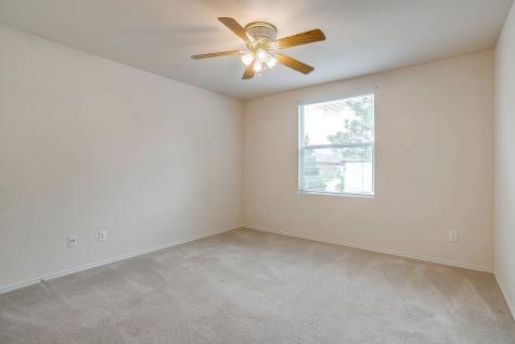 1313 Lauren Drive Burleson TX 76028
