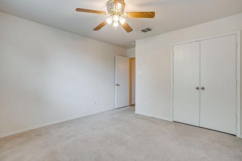 1313 Lauren Drive Burleson TX 76028