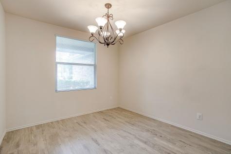 1313 Lauren Drive Burleson TX 76028