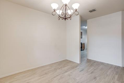 1313 Lauren Drive Burleson TX 76028