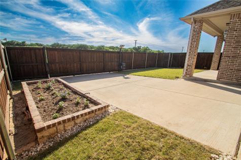 12709 Royal Oaks Lane Farmers Branch TX 75234