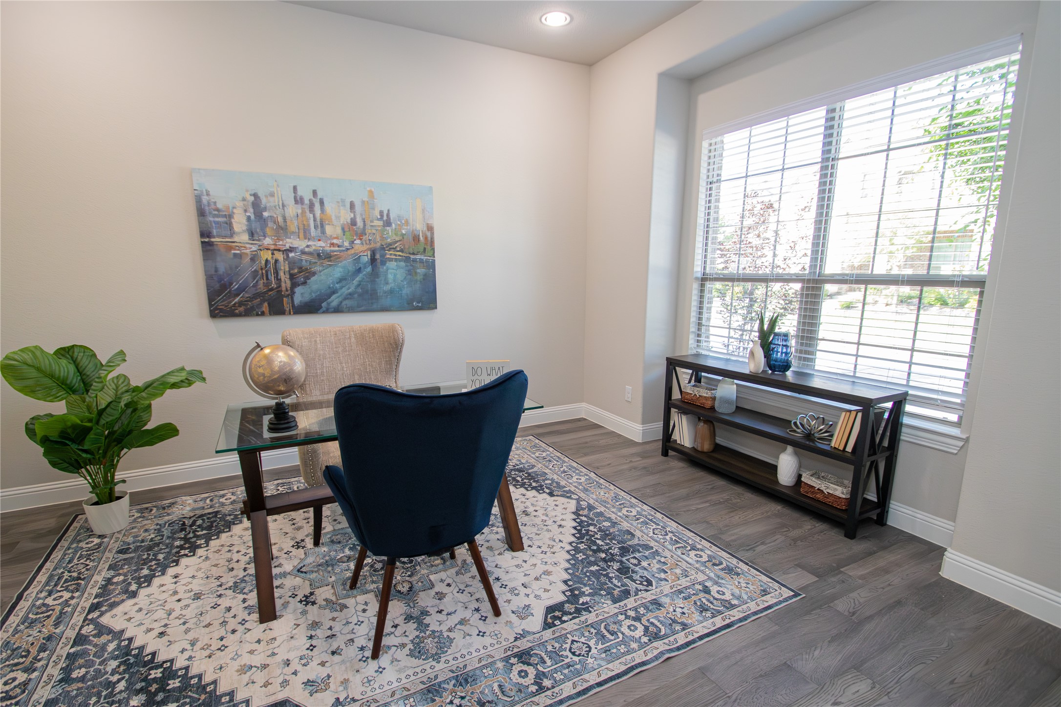 12709 Royal Oaks Lane Farmers Branch TX 75234