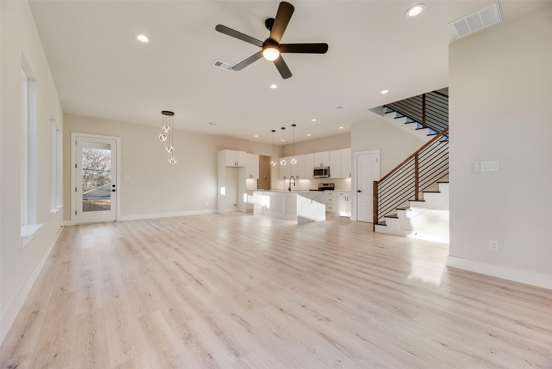 2507 Fatima Avenue Dallas TX 75241