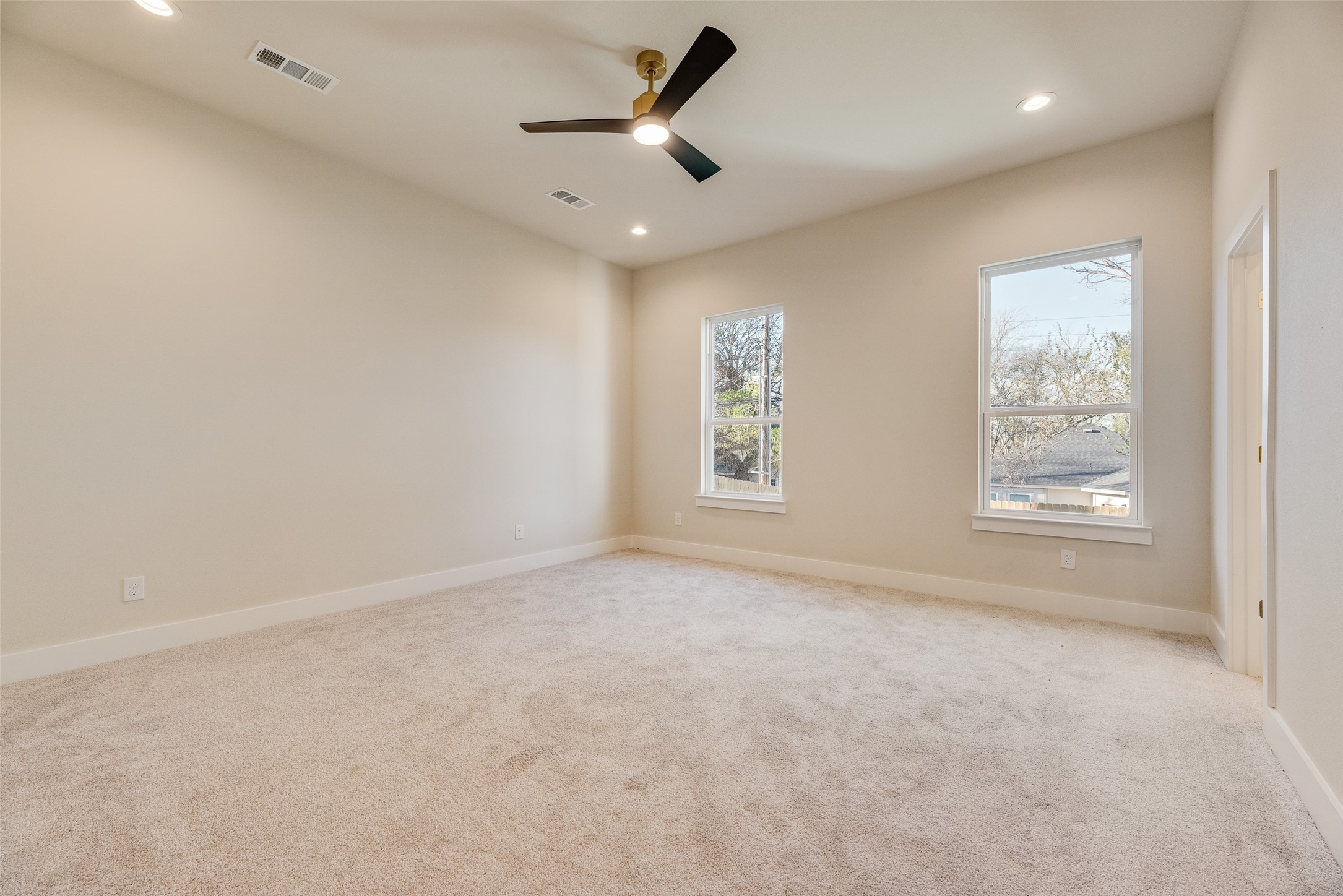 2507 Fatima Avenue Dallas TX 75241