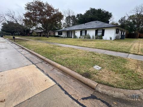 4126 Kazak Street Garland TX 75041