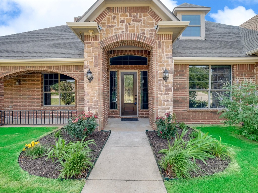 220 Fox Trot Lane Double Oak TX 75077