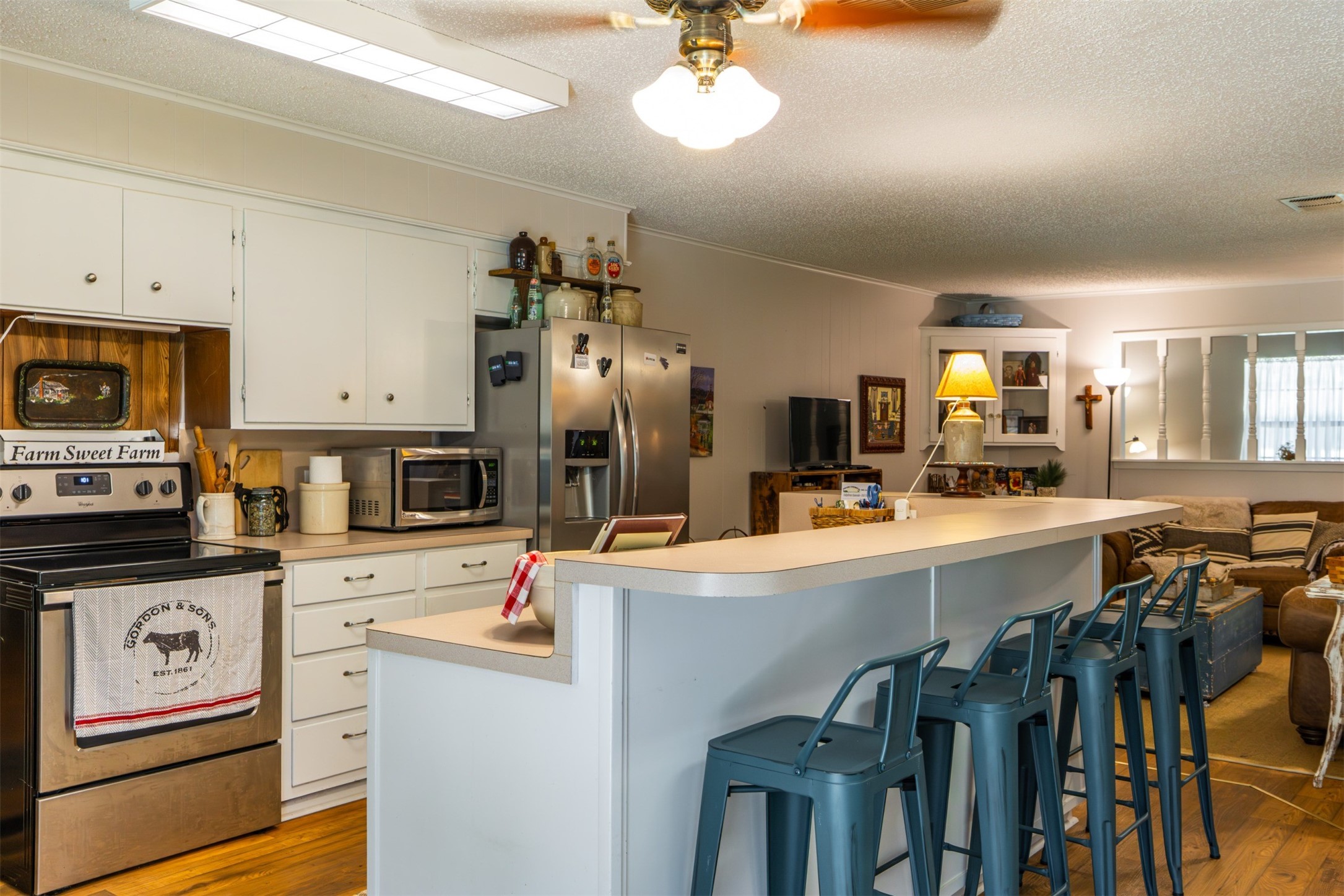 5730 E Fm 323 Palestine TX 75801