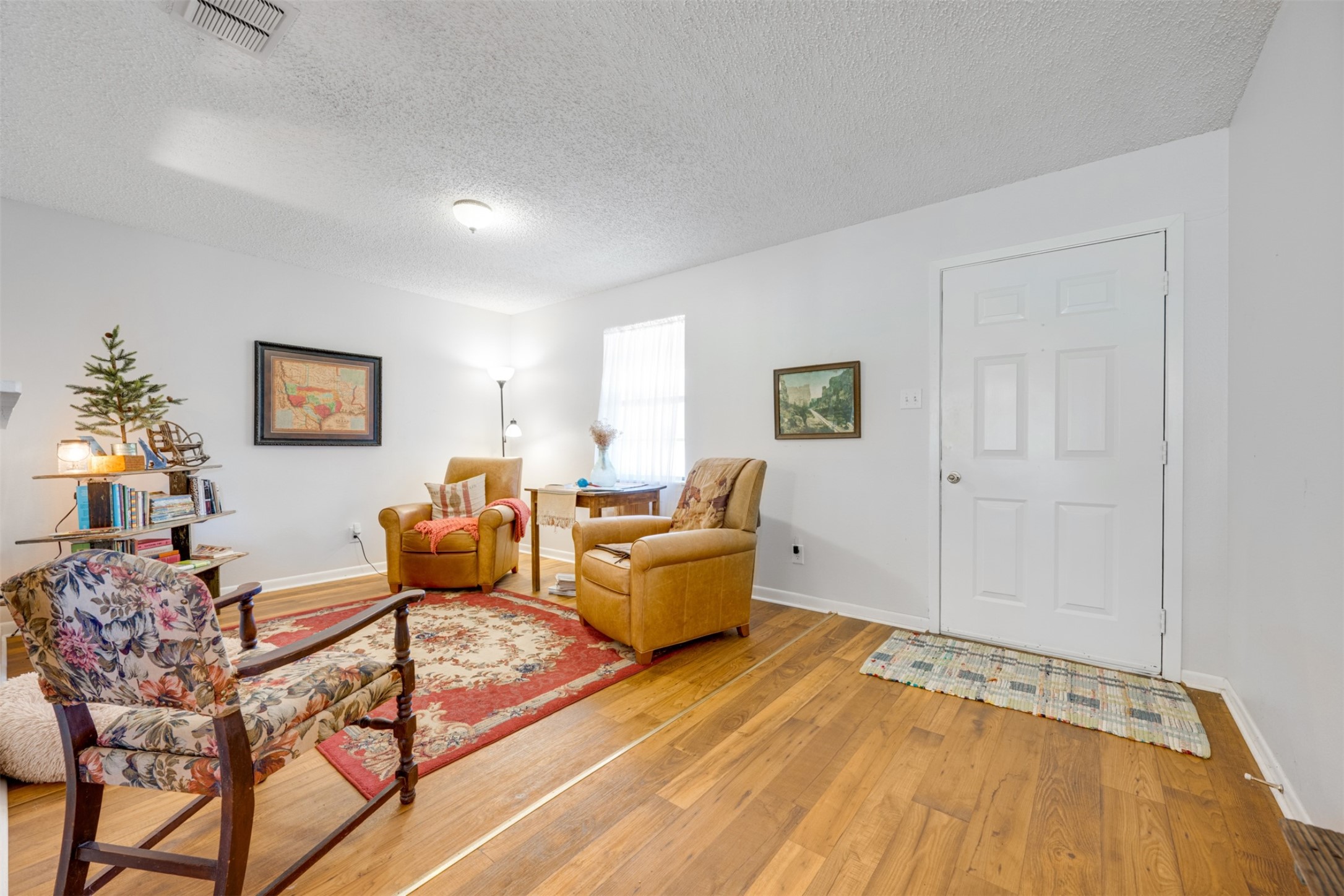 5730 E Fm 323 Palestine TX 75801