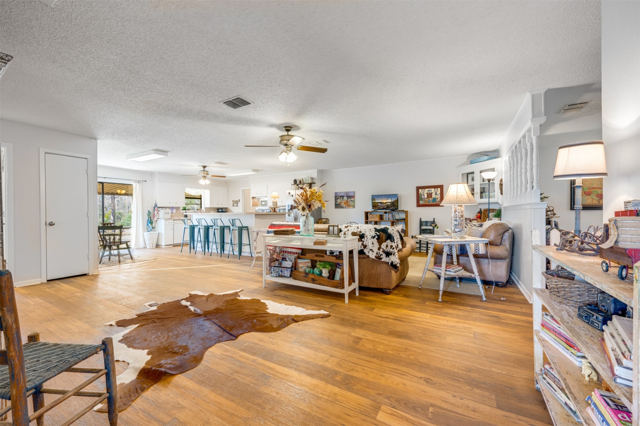 5730 E Fm 323 Palestine TX 75801