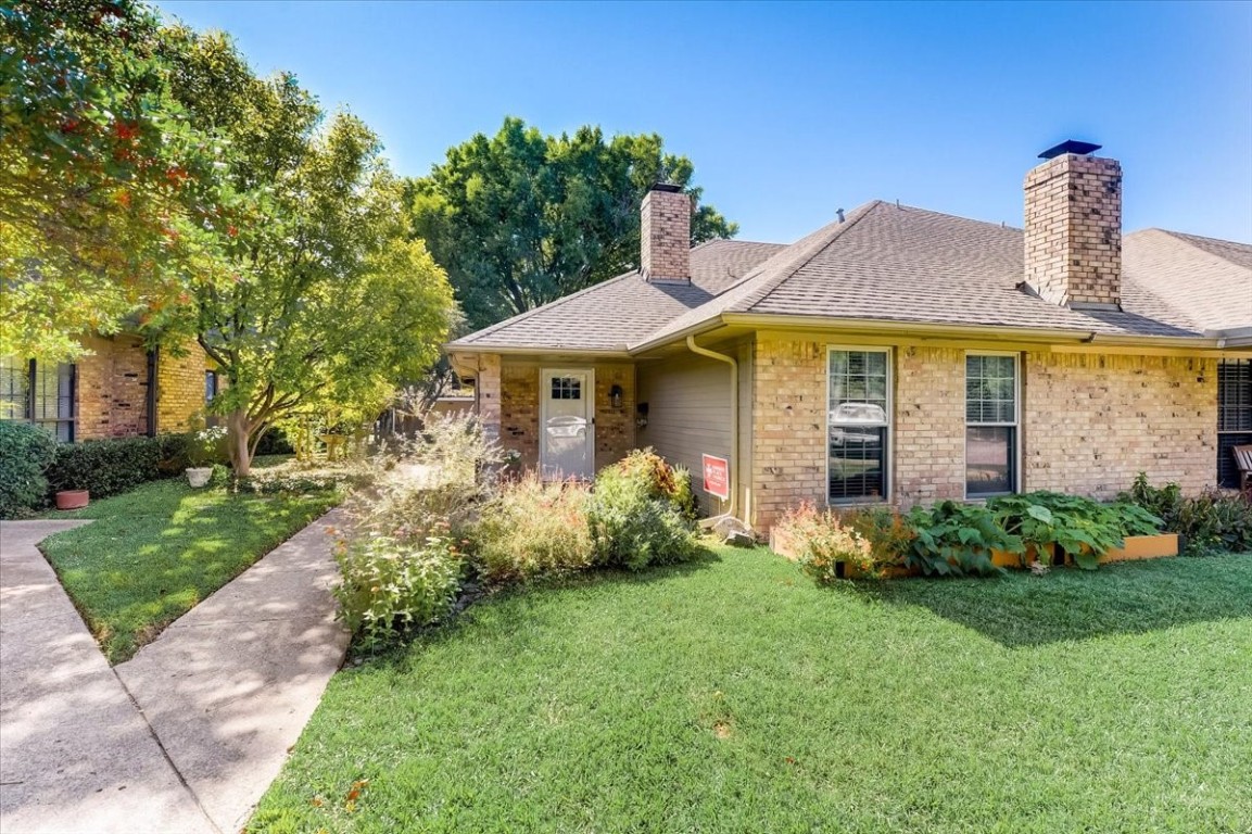 6520 Chicory Court Dallas TX 75214