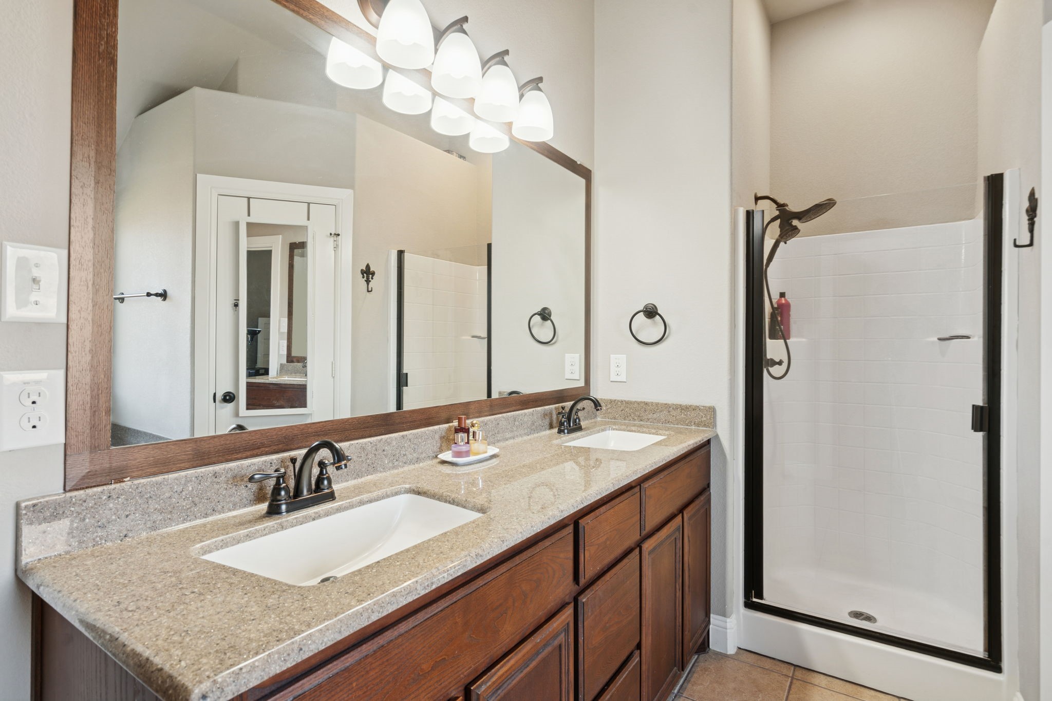 105 Cherry Point Drive Palmer TX 75152
