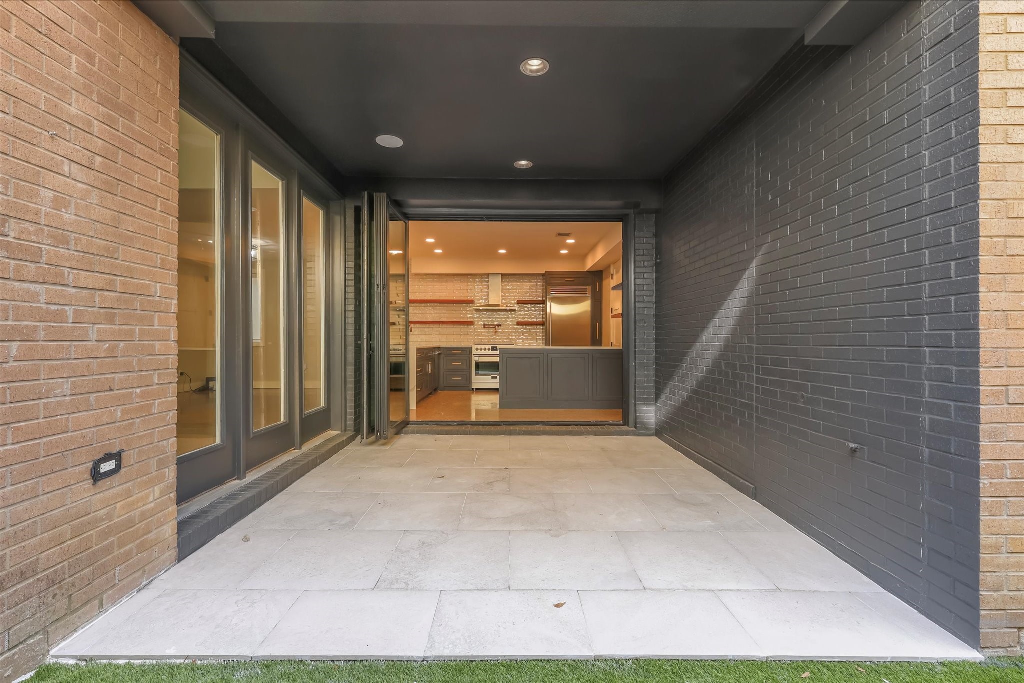 1916 Euclid Avenue Dallas TX 75206