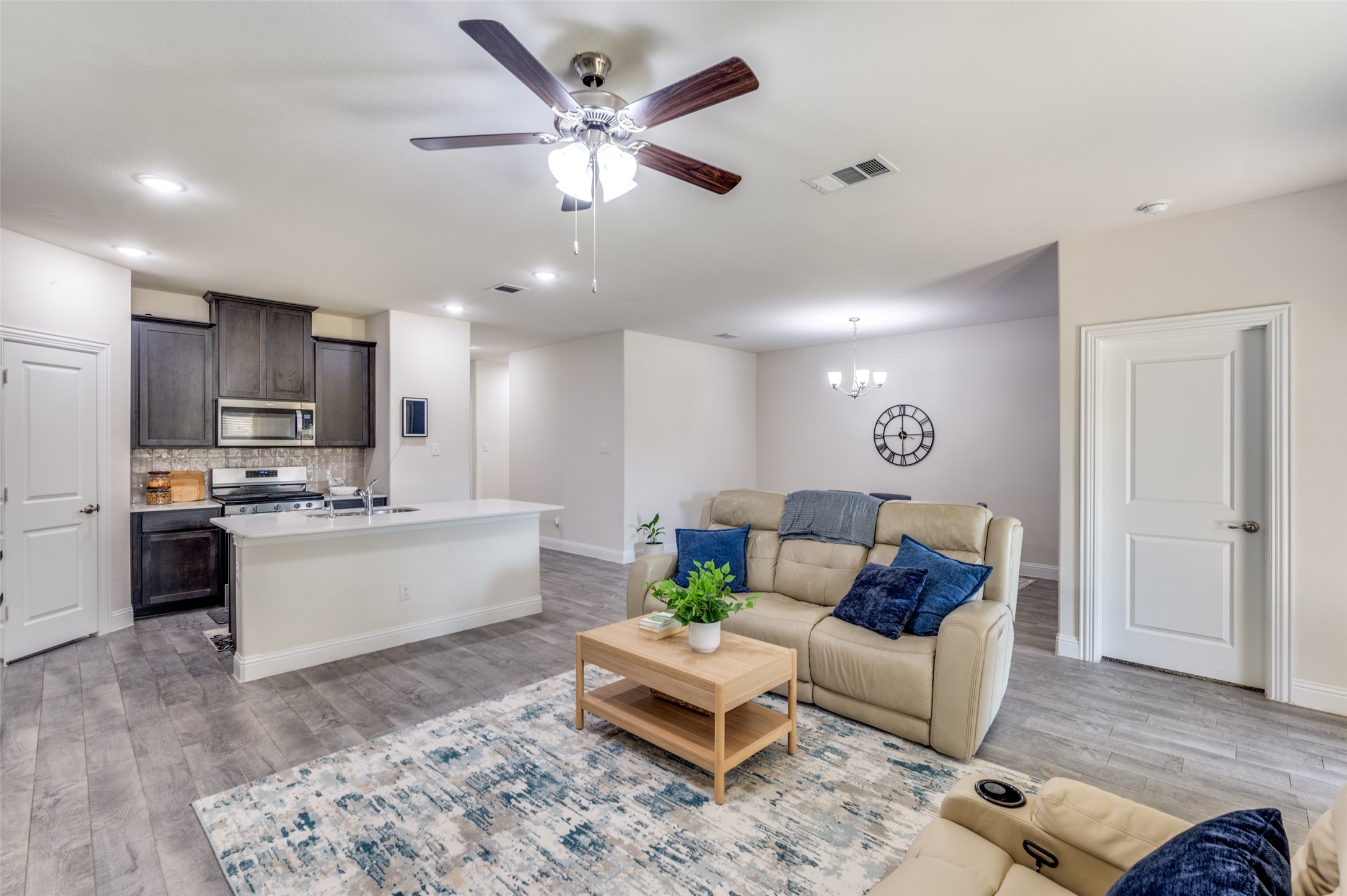3519 Tunnel Avenue Aubrey TX 76227