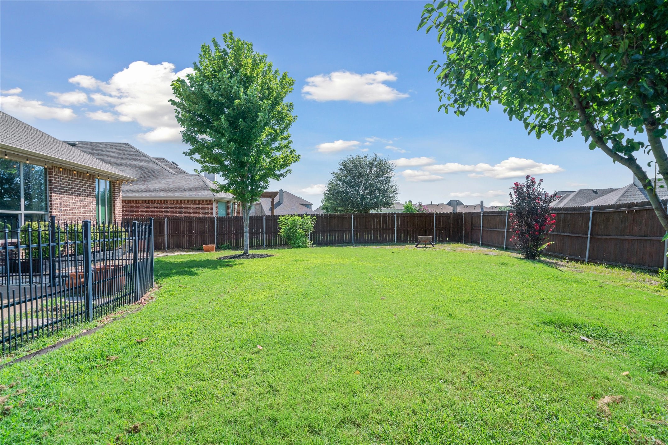 1007 Somerset Circle Forney TX 75126