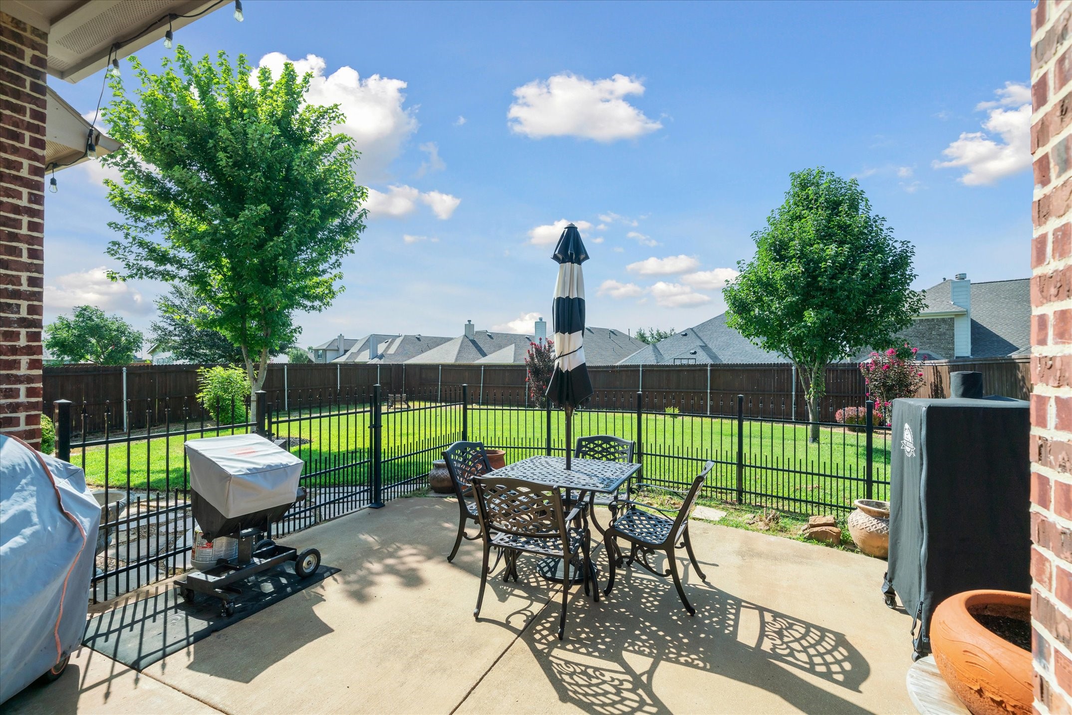 1007 Somerset Circle Forney TX 75126