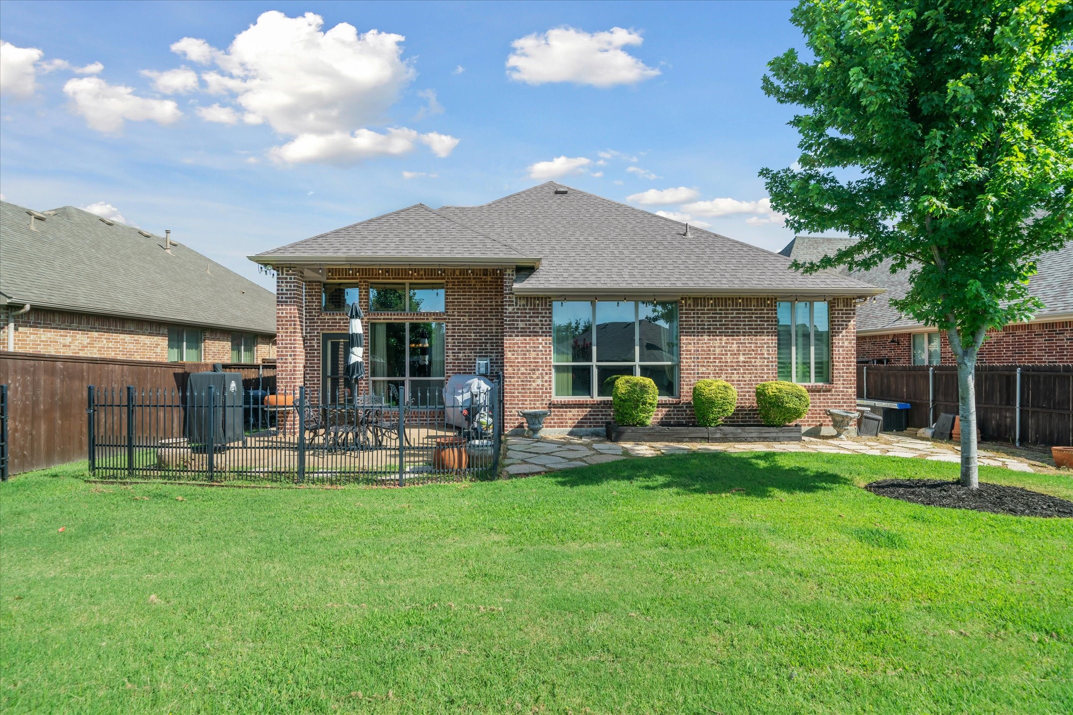 1007 Somerset Circle Forney TX 75126