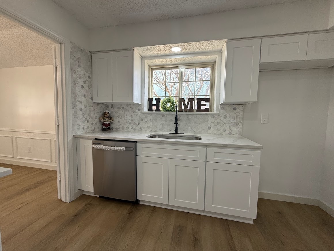413 Kingsbridge Court Garland TX 75040