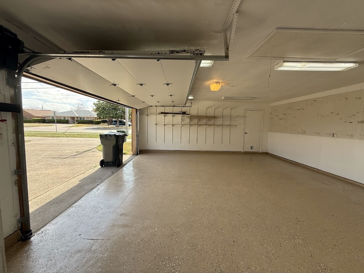 413 Kingsbridge Court Garland TX 75040