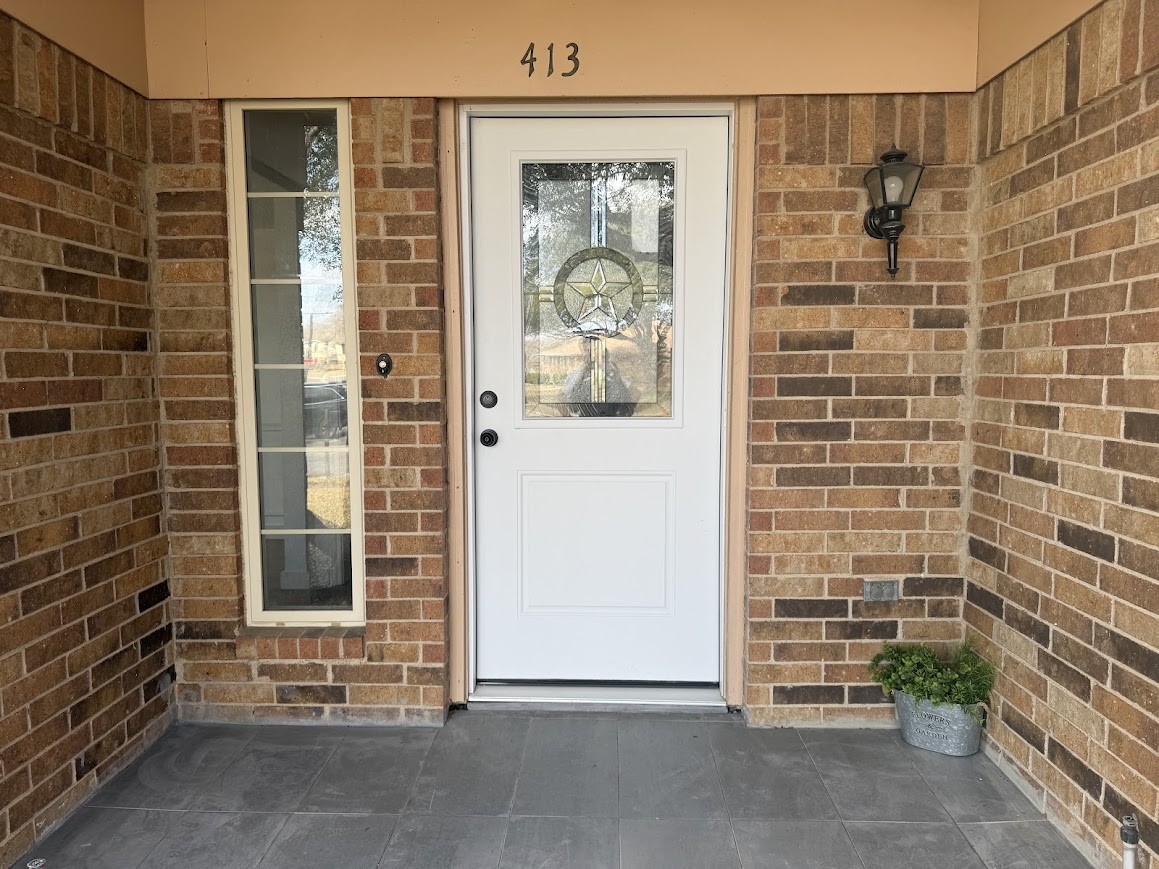 413 Kingsbridge Court Garland TX 75040