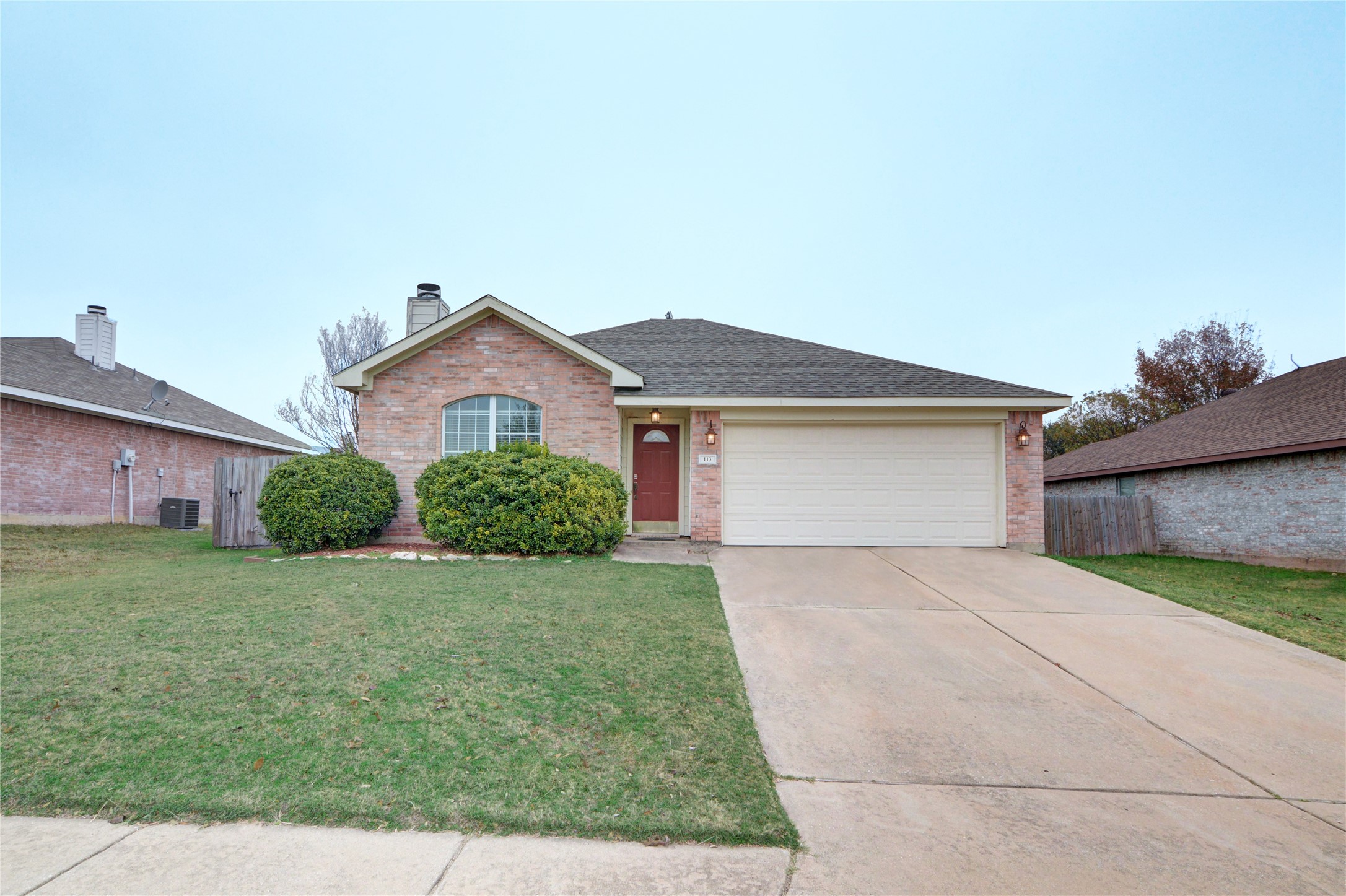113 Hampton Court Rhome TX 76078