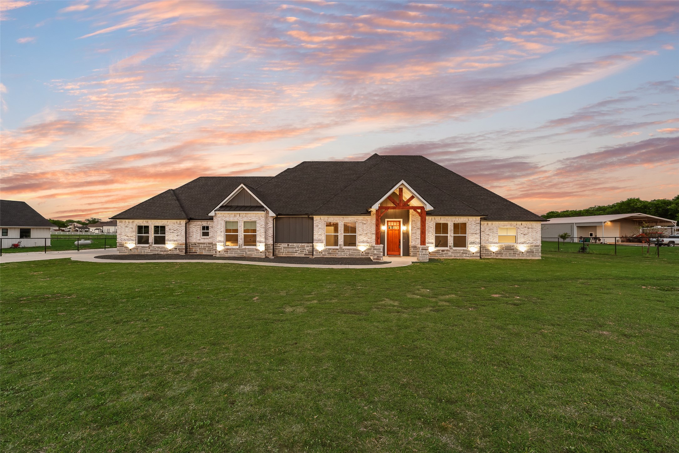 11979 Chisum Road Sanger TX 76266