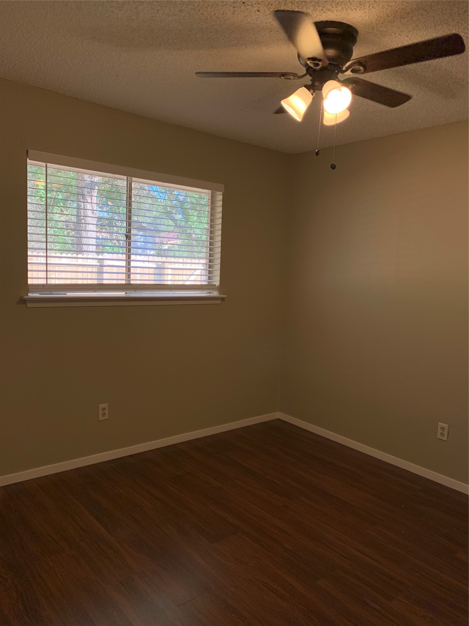 5410 Kings Manor Drive Lake Dallas TX 75065