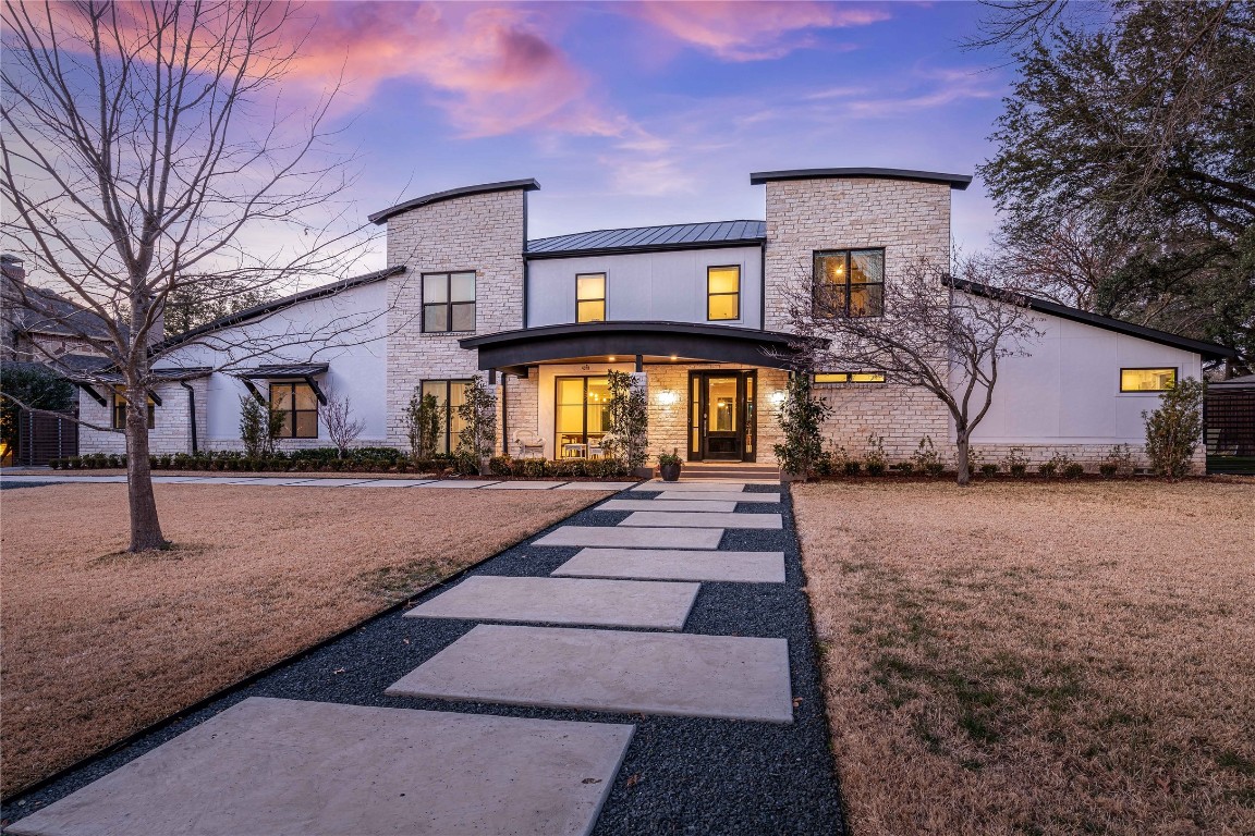 4319 Bobbitt Drive Dallas TX 75229
