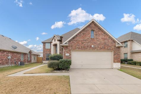 7712 Smugglers Cove Arlington TX 76016