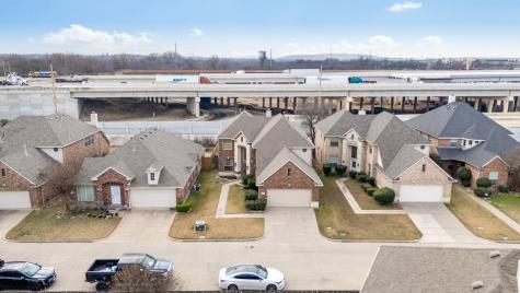 7712 Smugglers Cove Arlington TX 76016