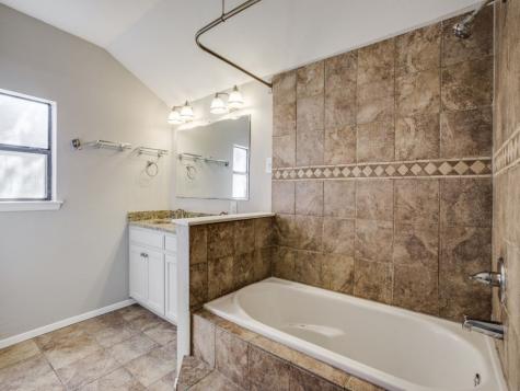 6470 Lindell Avenue Fort Worth TX 76116