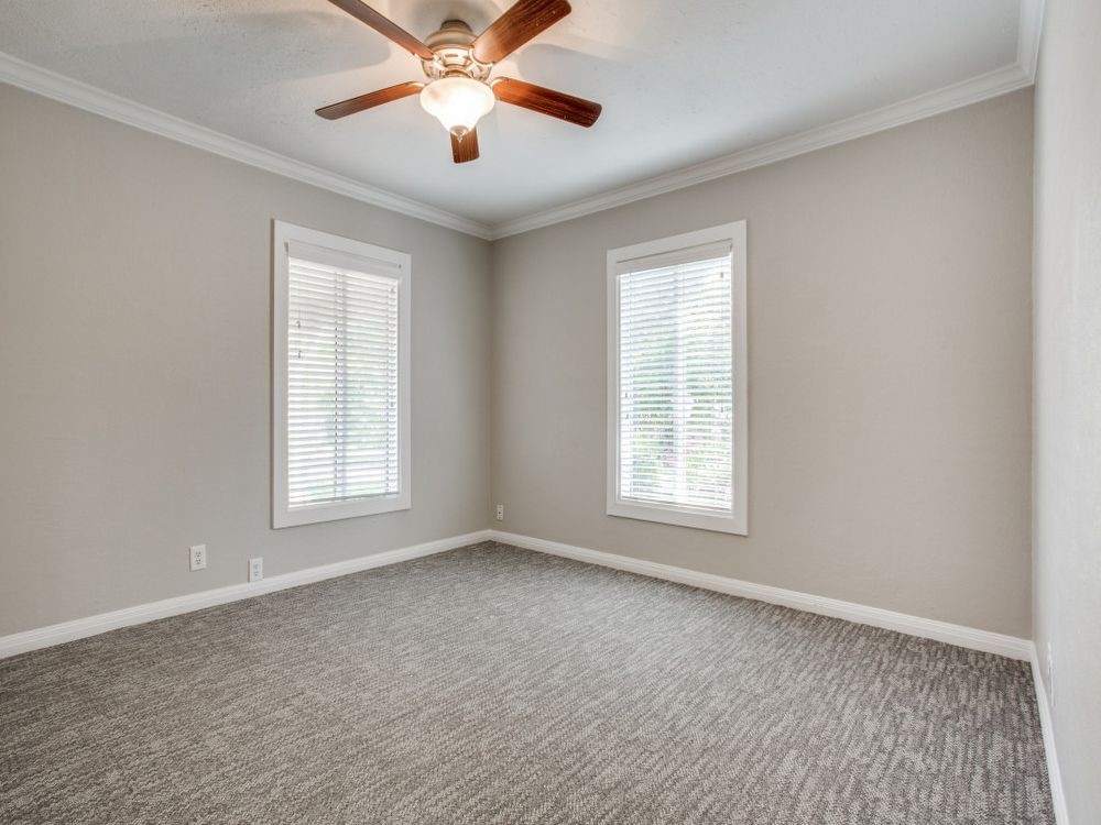 6470 Lindell Avenue Fort Worth TX 76116