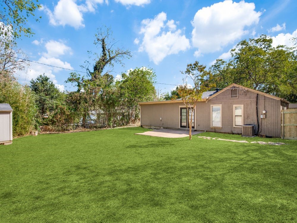 6470 Lindell Avenue Fort Worth TX 76116