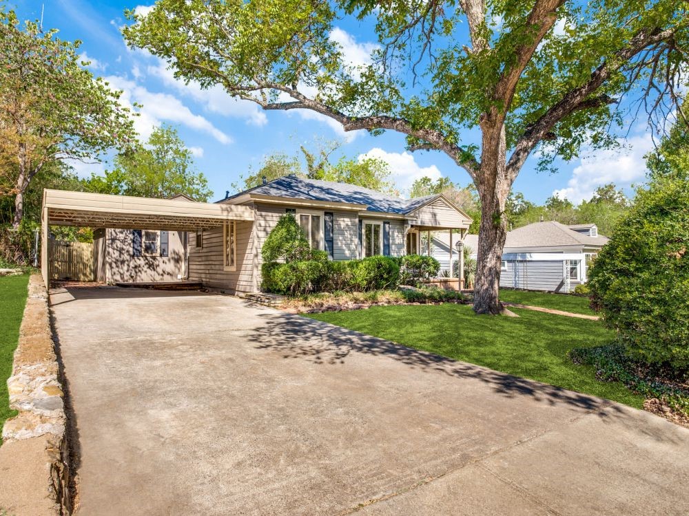 6470 Lindell Avenue Fort Worth TX 76116